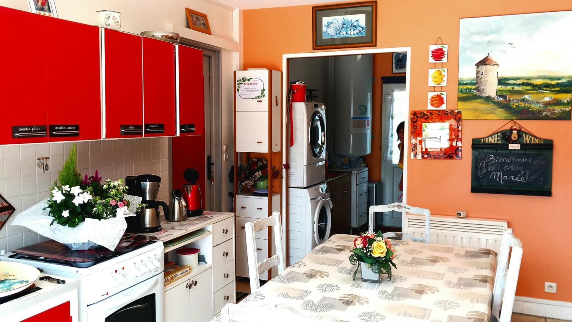 Cercy-la-Tour Chez Marie B&B 외부 사진